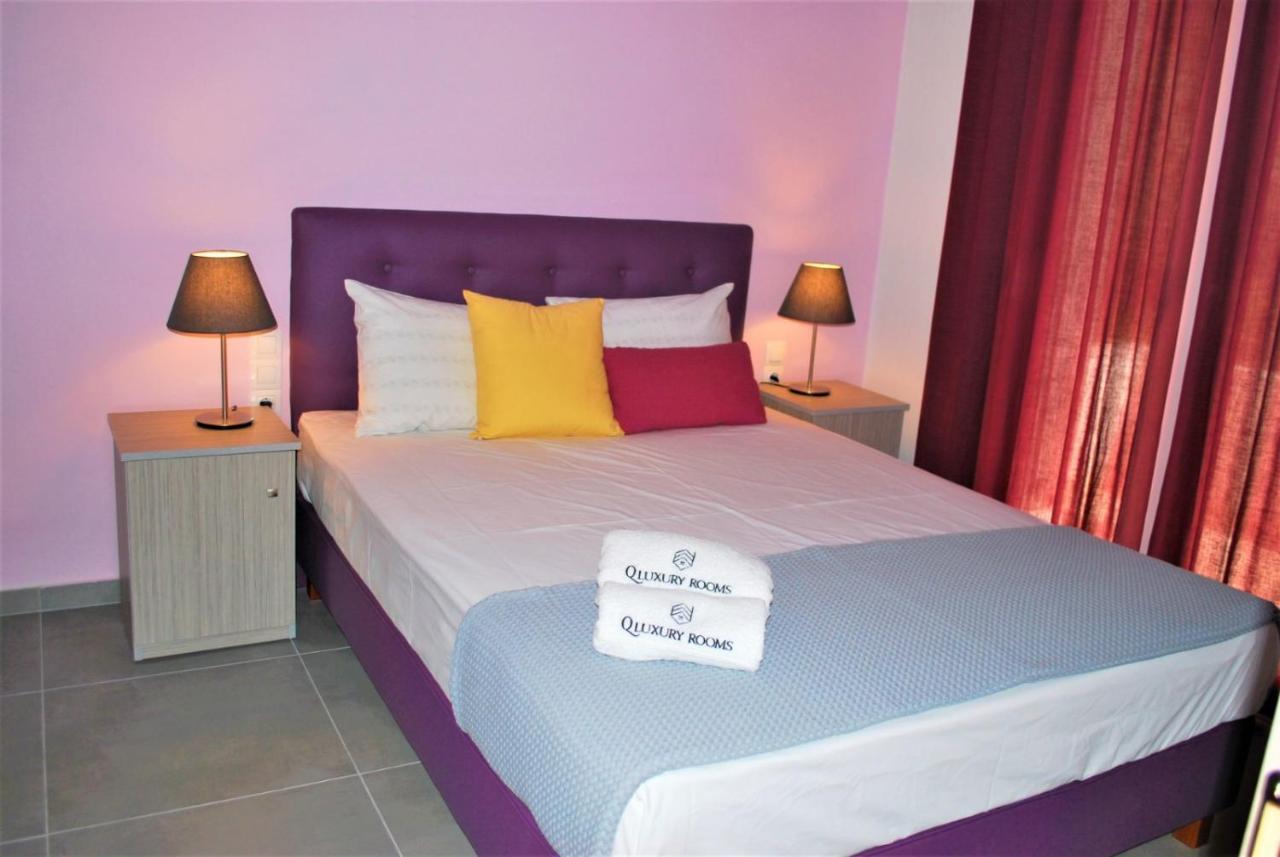 Q Luxury Rooms Paleros Екстериор снимка