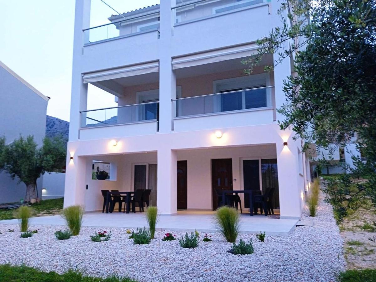 Q Luxury Rooms Paleros Екстериор снимка