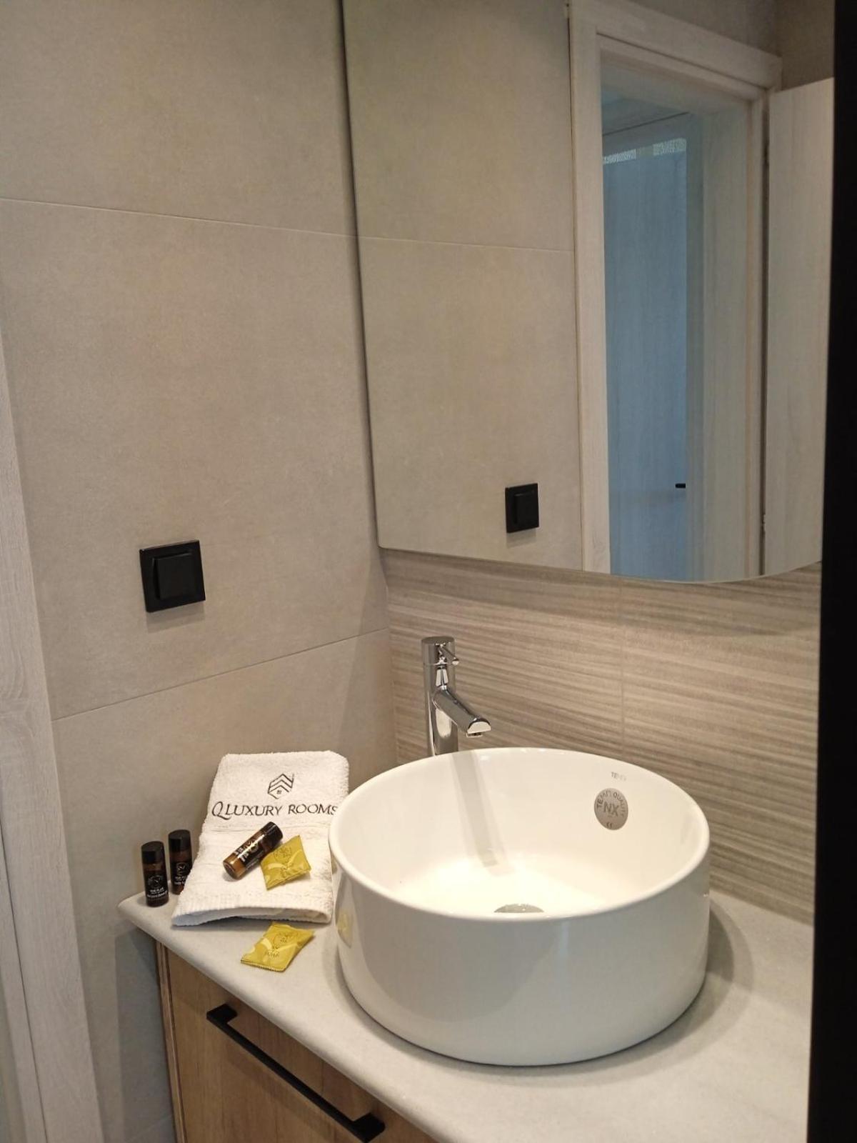 Q Luxury Rooms Paleros Стая снимка